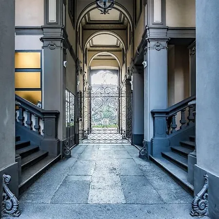 Ad Un Passo Dal Duomo Elegante Wifi Apartment